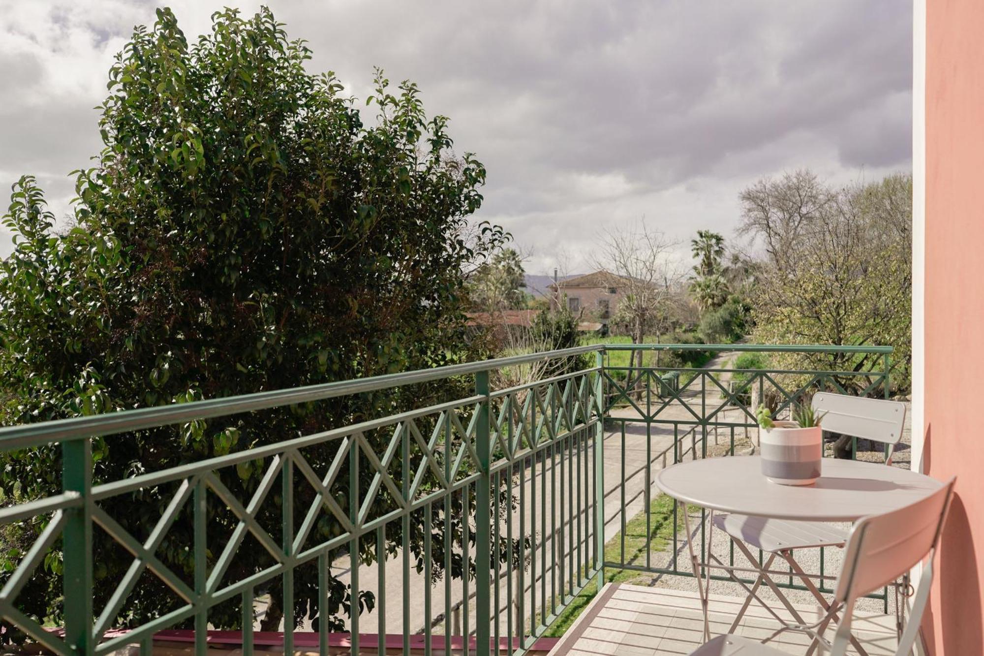 Bed and Breakfast Terra Di Vento Montecorvino Pugliano Экстерьер фото
