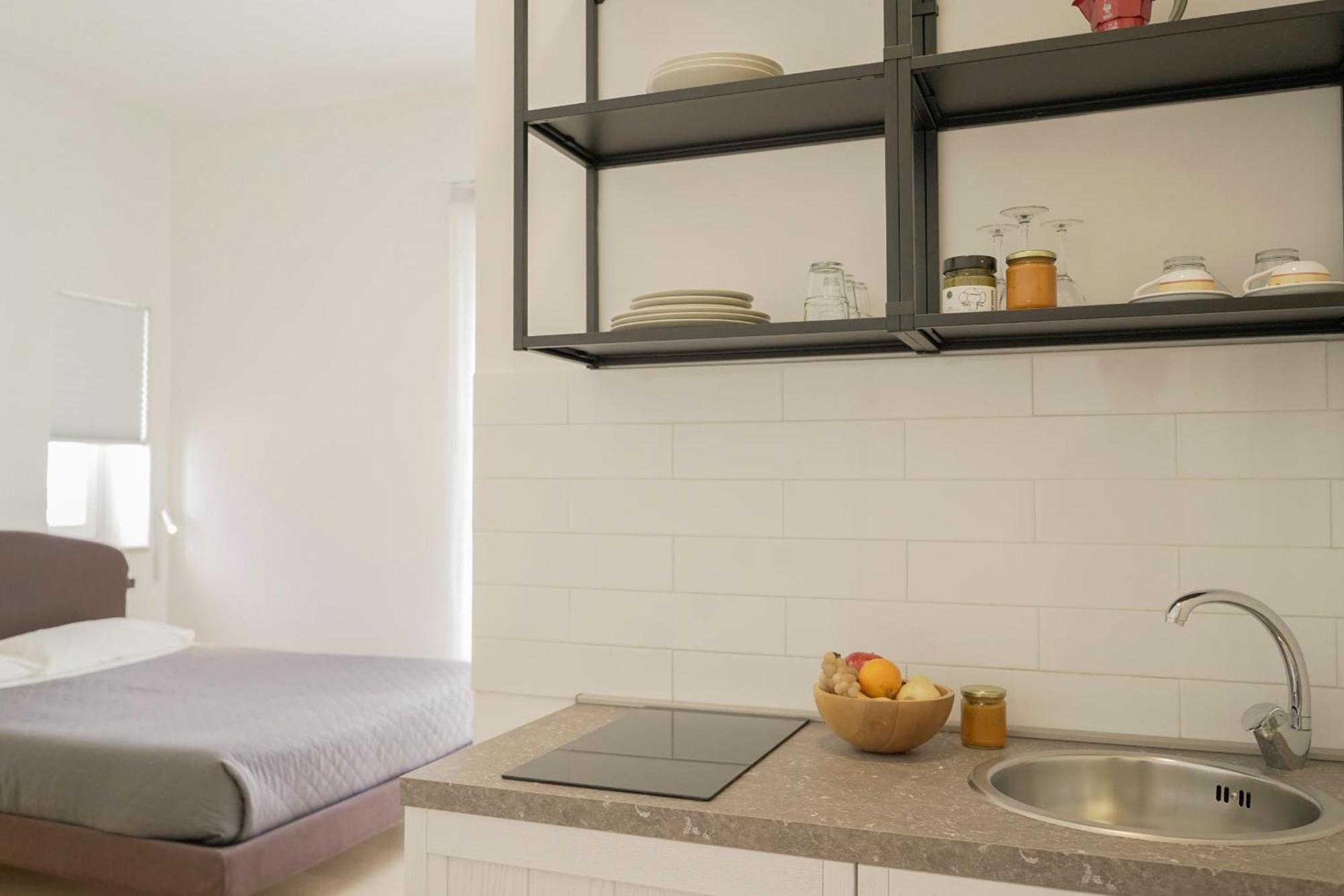 Bed and Breakfast Terra Di Vento Montecorvino Pugliano Экстерьер фото